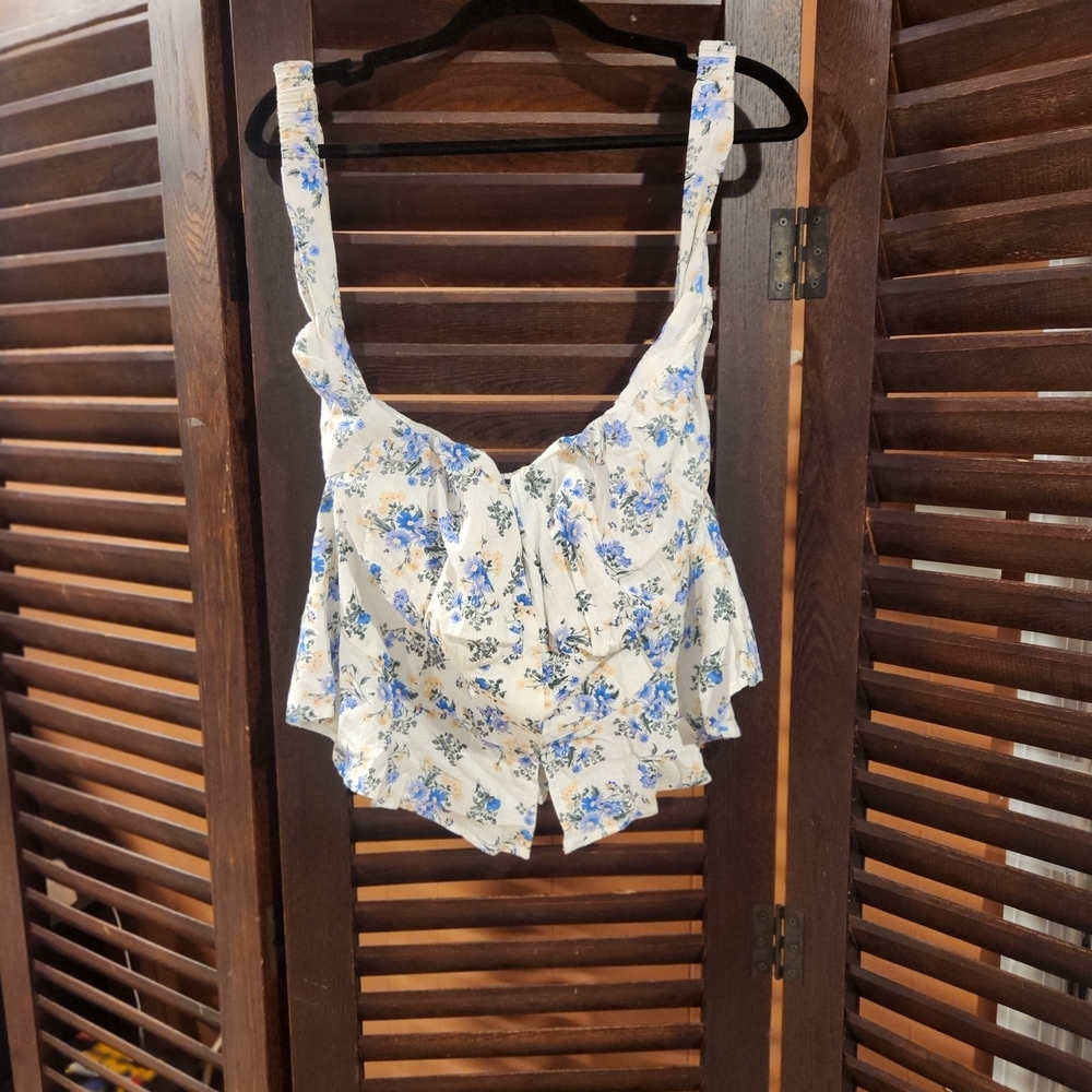Floral Blue and White Women's Top